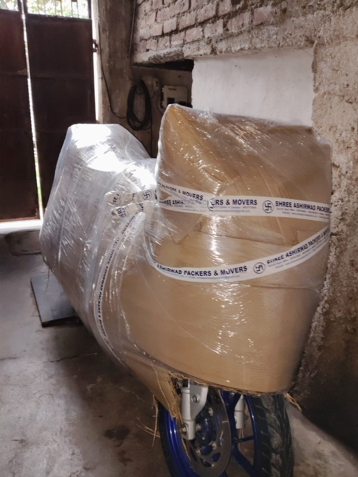 Safe Two-Wheeler Delivery and Handover at Customer Residence - Shree Ashirwad